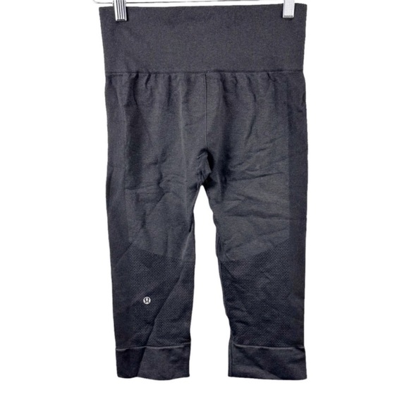 Lululemon Seamlessly Street Crop Leggings
Charcoal - Picture 2 of 9
